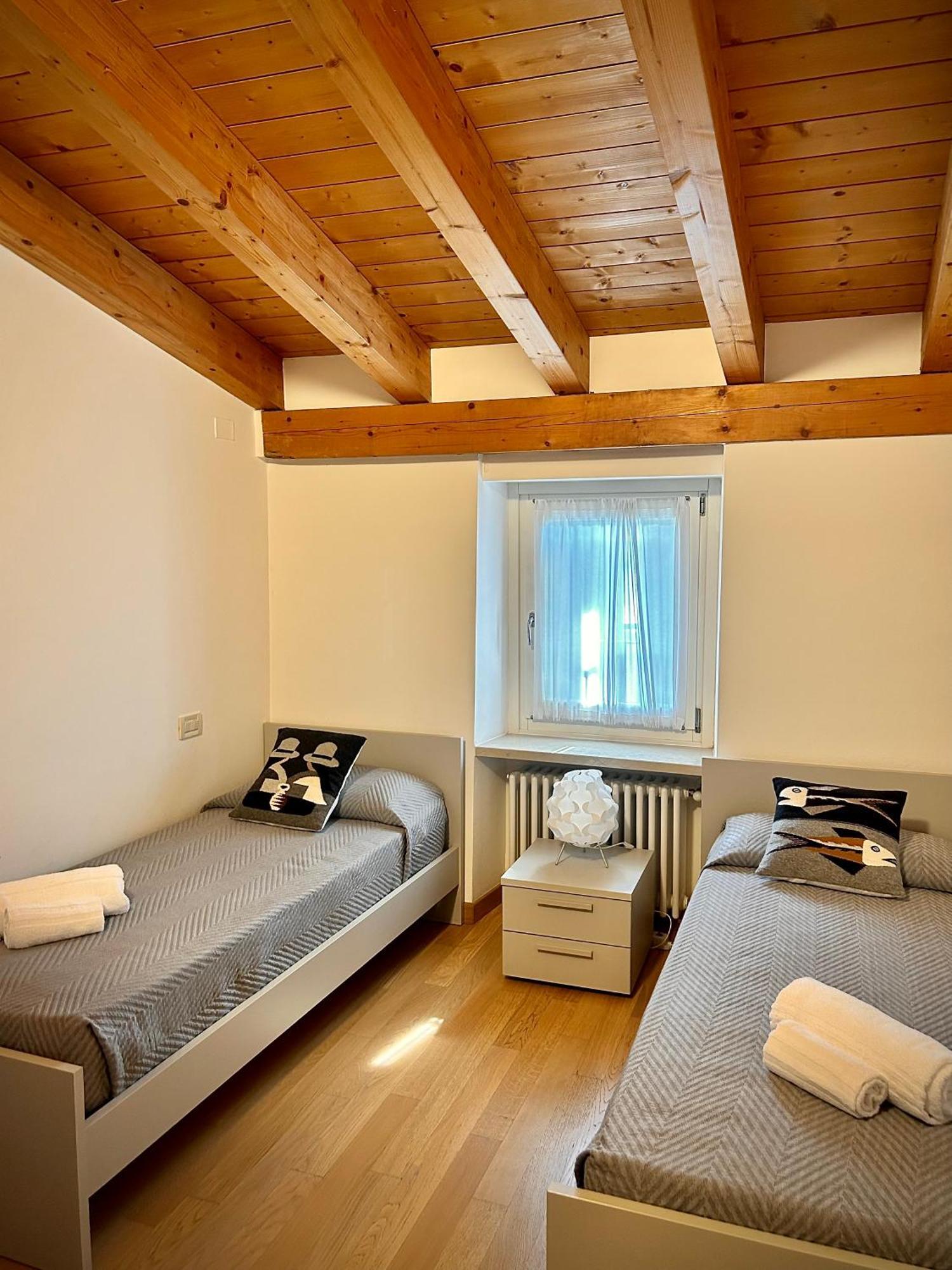 Villa Borgo Borago 브렌조네 술 가르다 외부 사진