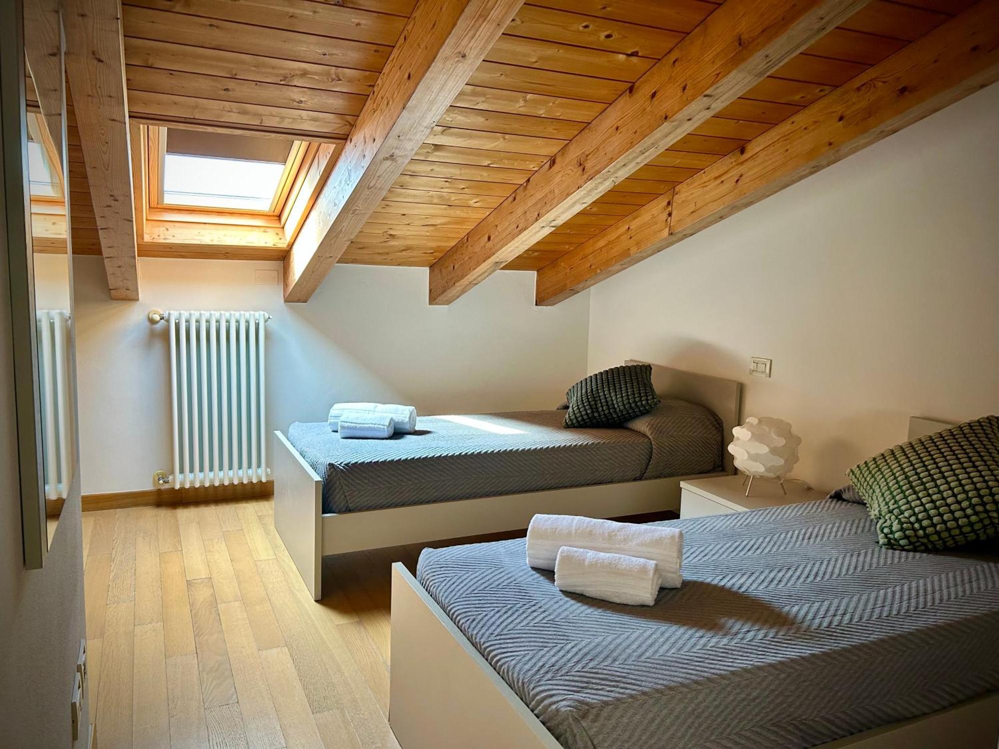 Villa Borgo Borago 브렌조네 술 가르다 외부 사진